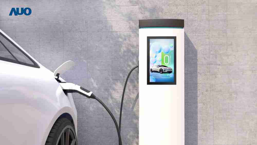 友達〝EVSE車用充電樁解決方案〞專為電動汽車充電樁設計，，具有高亮度、、克服戶外艱難環境的耐溫、、、耐紫外線等特性，，並搭載散熱性及擴充性強的高效能工業電腦，，，，可實現人機互動訴求，，，如資訊顯示、、、支付等應用